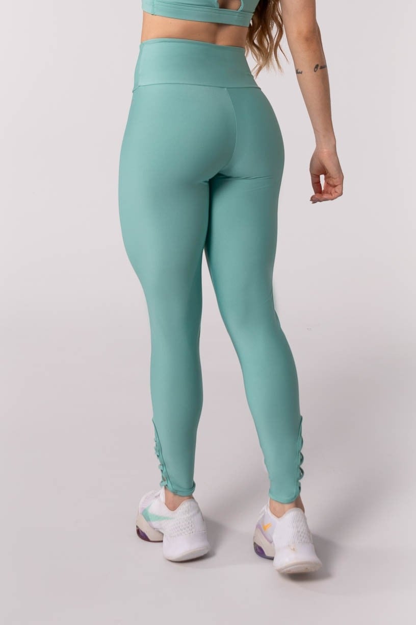 Calça Legging com Detalhe Cruzado na Barra (Verde) | Ref: K3802-B
