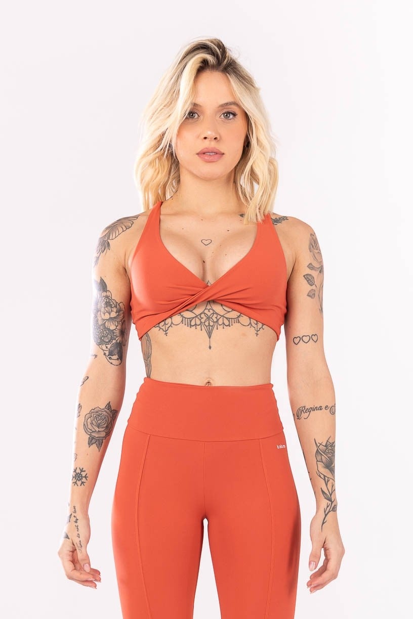 Top com Frente Torcida e Costas Abertas (Cobre) | Ref: K4049-B