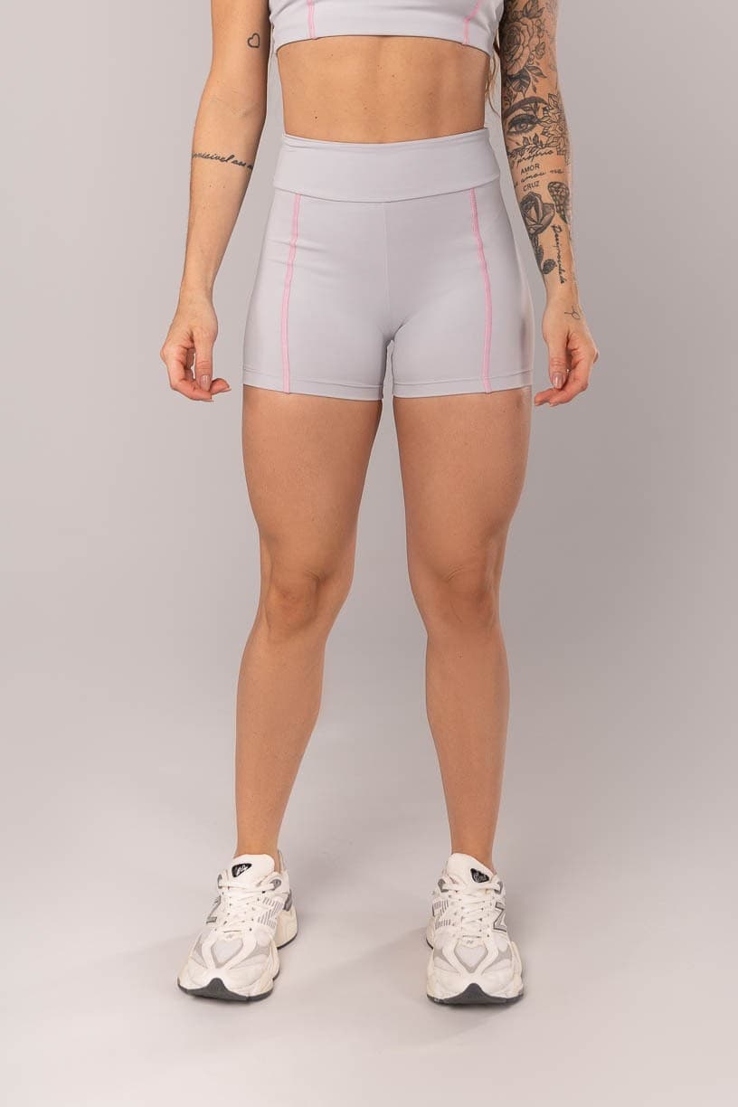 Short com Cobertura Contrastante (Cinza Claro) | Ref: K4016-D