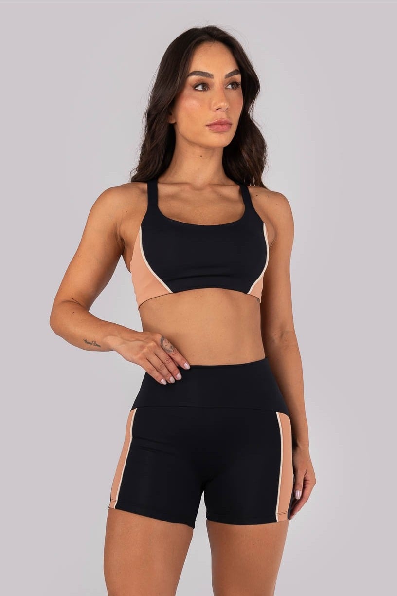 Top com Alças Cruzadas e Recortes com Vivo (Preto / Bege) | Ref: K4557-A