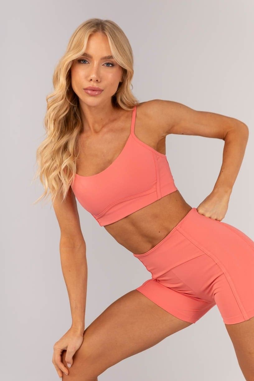 Short com Chapados na Faixa Lateral (Aquarela) | Ref: K4587-B