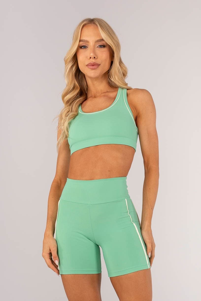 Top com Vivo no Viés e Abertura nas Costas (Verde Menta / Off-White) | Ref: K4606-A