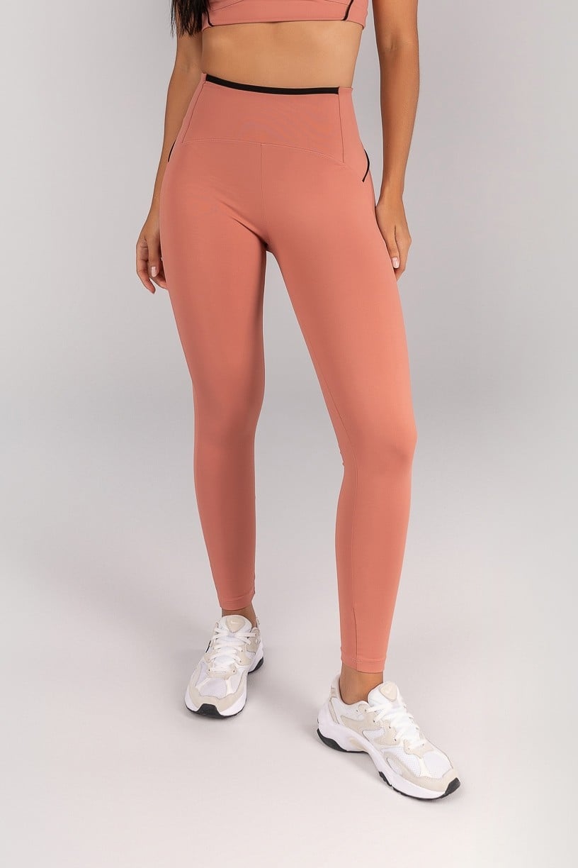 Calça Legging com Vivo e Viés Contrastante (Telha / Preto) | Ref: K4683-A