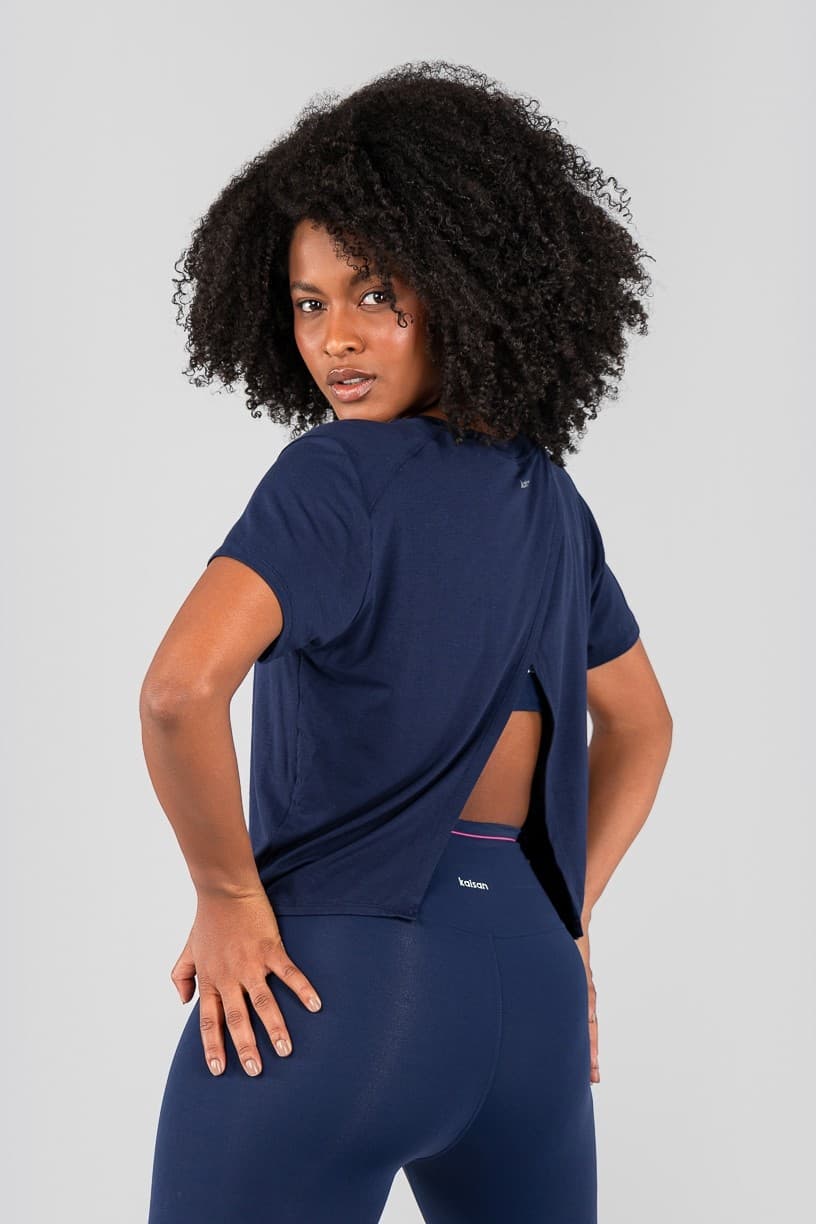 Blusa com Abertura Nas Costas (Azul Marinho) | Ref: K4377-G