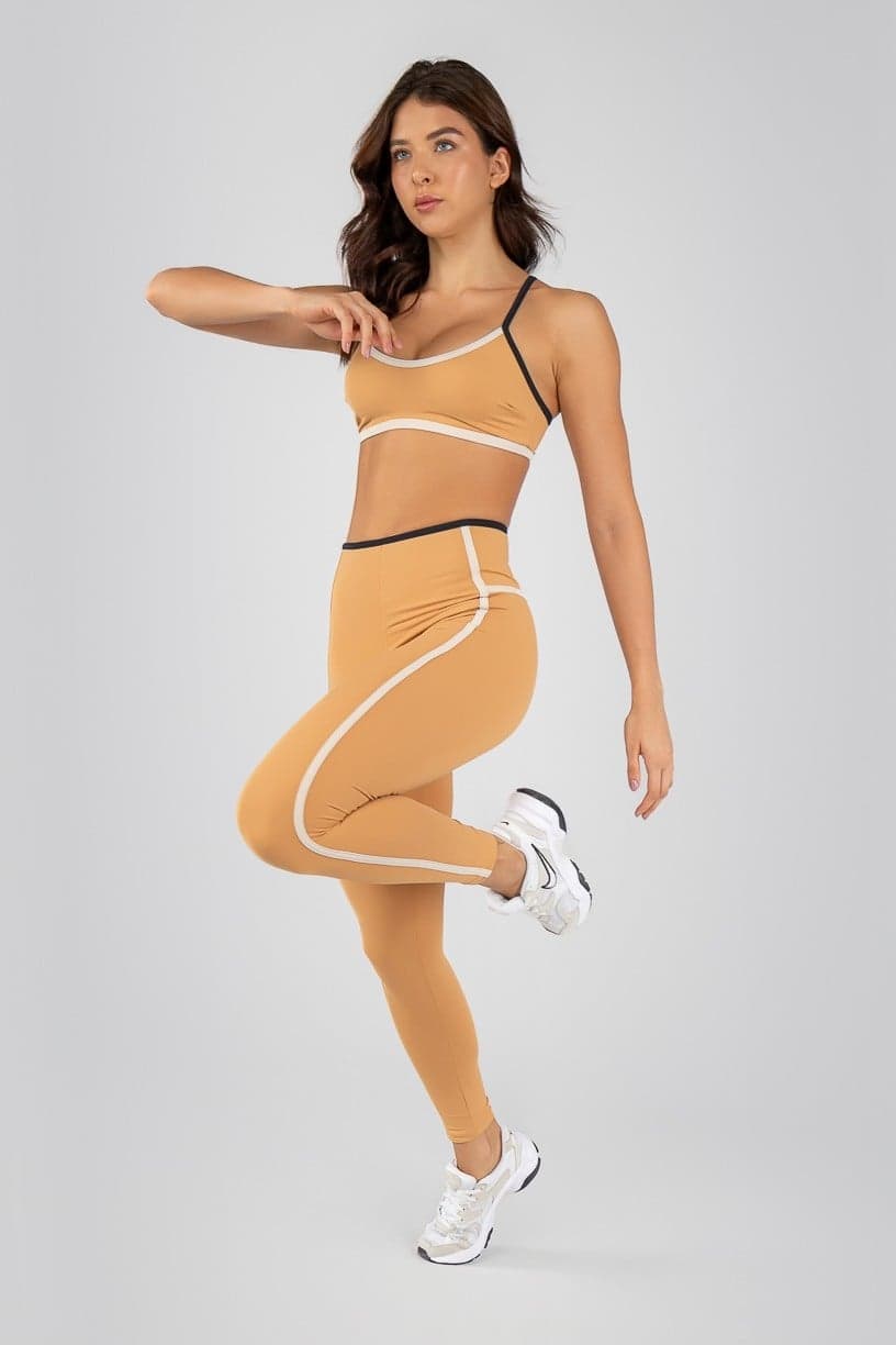 Calça Legging sem Cós Aparente e Listras (Caramelo / Preto / Off-White) | Ref: K4713-B