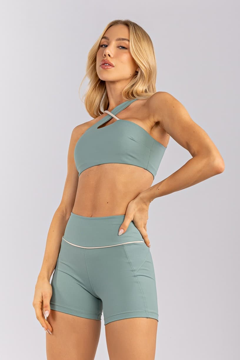 Short com Recortes e Vivo no Cós (Citrus / Off-White) | Ref: K4755-A