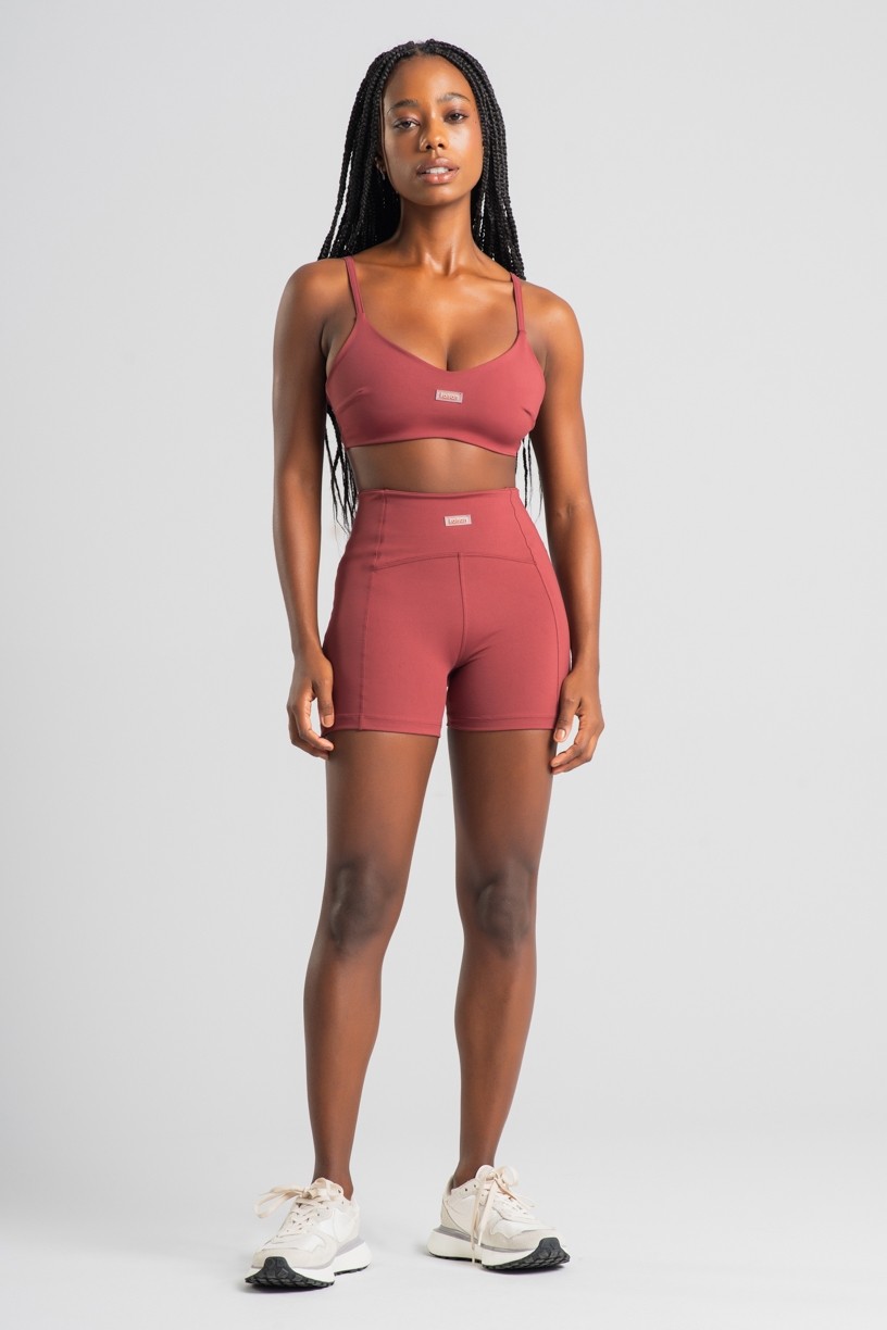 Short com Faixa Lateral (Rum) | Ref: K4537-D