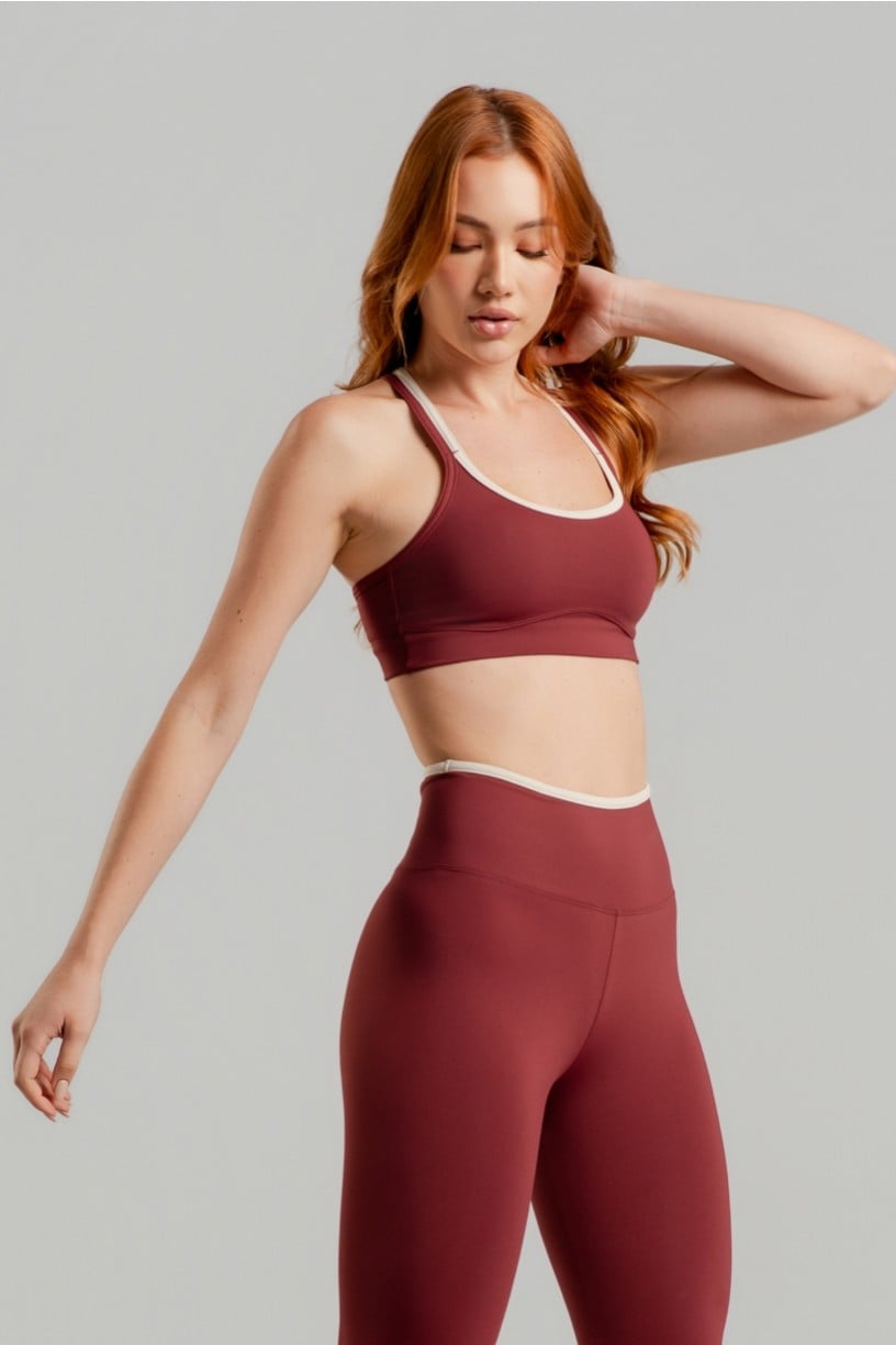 Top com Alças Duplas em Contraste (Rum / Off-White) | Ref: K4871-A