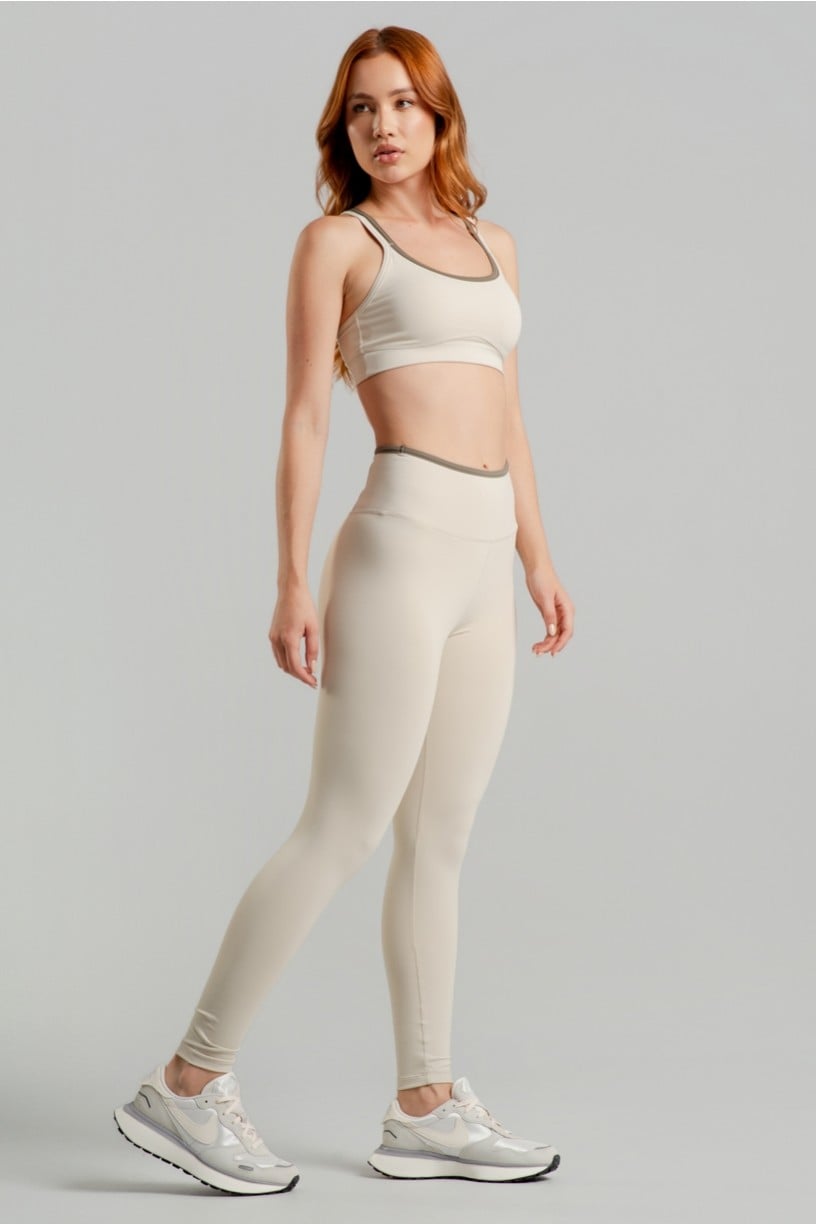 Calça Legging com Bolso no Cós e Viés Contrastante (Off-White / Oliva) | Ref: K4872-B