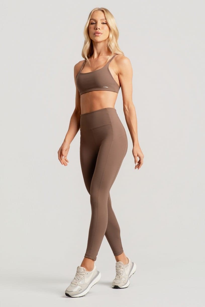 Calça Legging com Bolsos e Recortes (Capuccino) | Ref: K4751-C