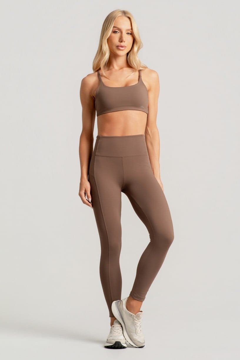 Calça Legging com Bolsos e Recortes (Capuccino) | Ref: K4751-C