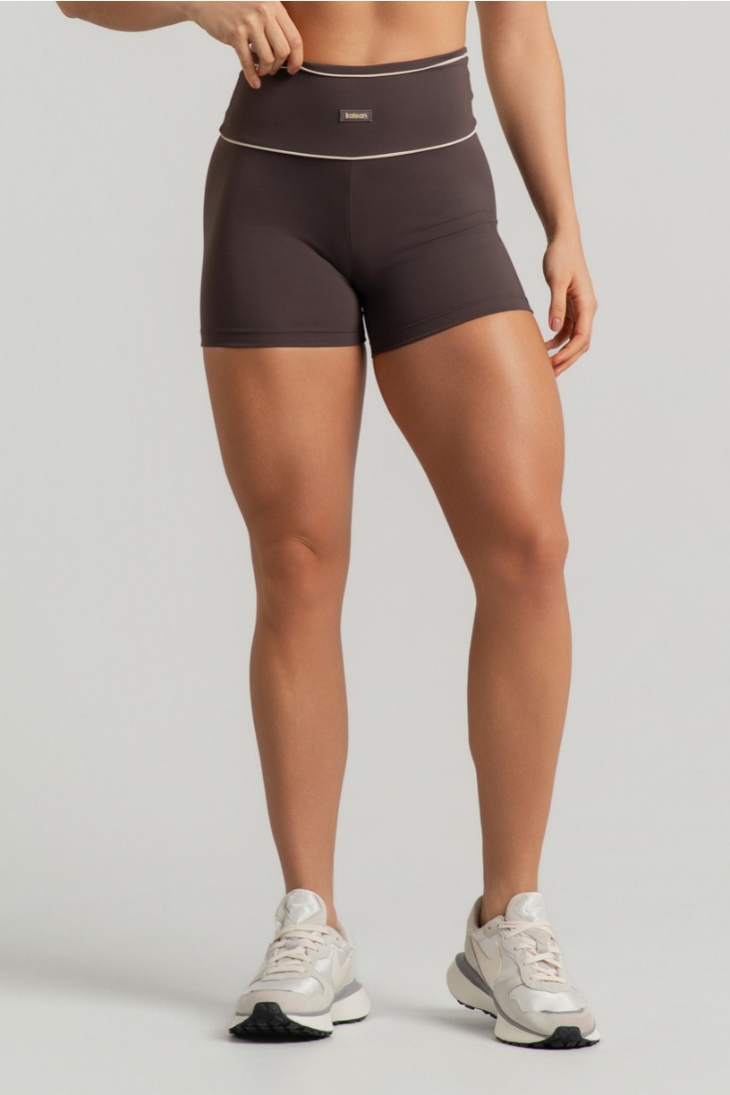 Short com Detalhes em Vivo no Cós (Trufa / Off-White) | Ref: K4941-A