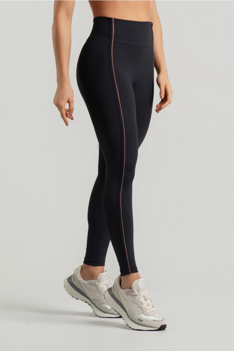 Calça Legging com Chapado e Vivo Contrastante (Preto / Canela) | Ref: K4931-A