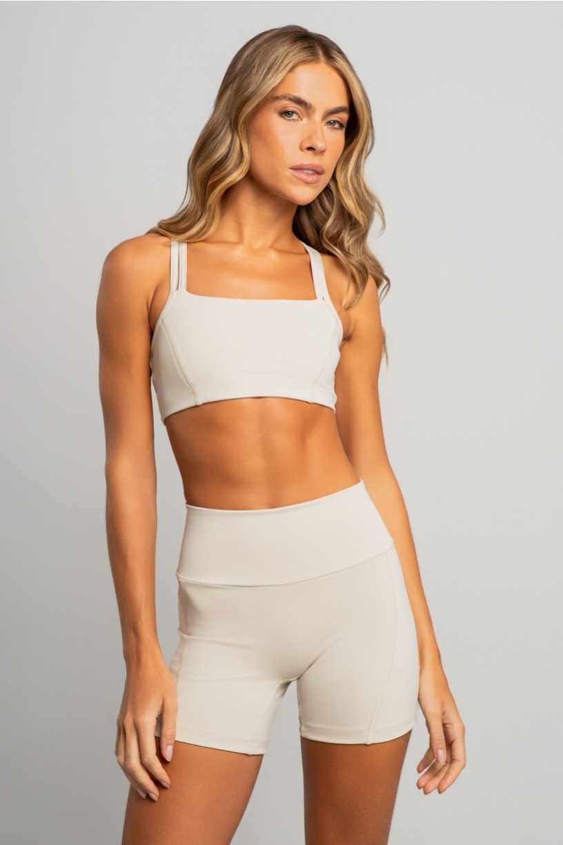 Short sem Gancho com Bolso no Cós (Off-White) | Ref: K4853-C