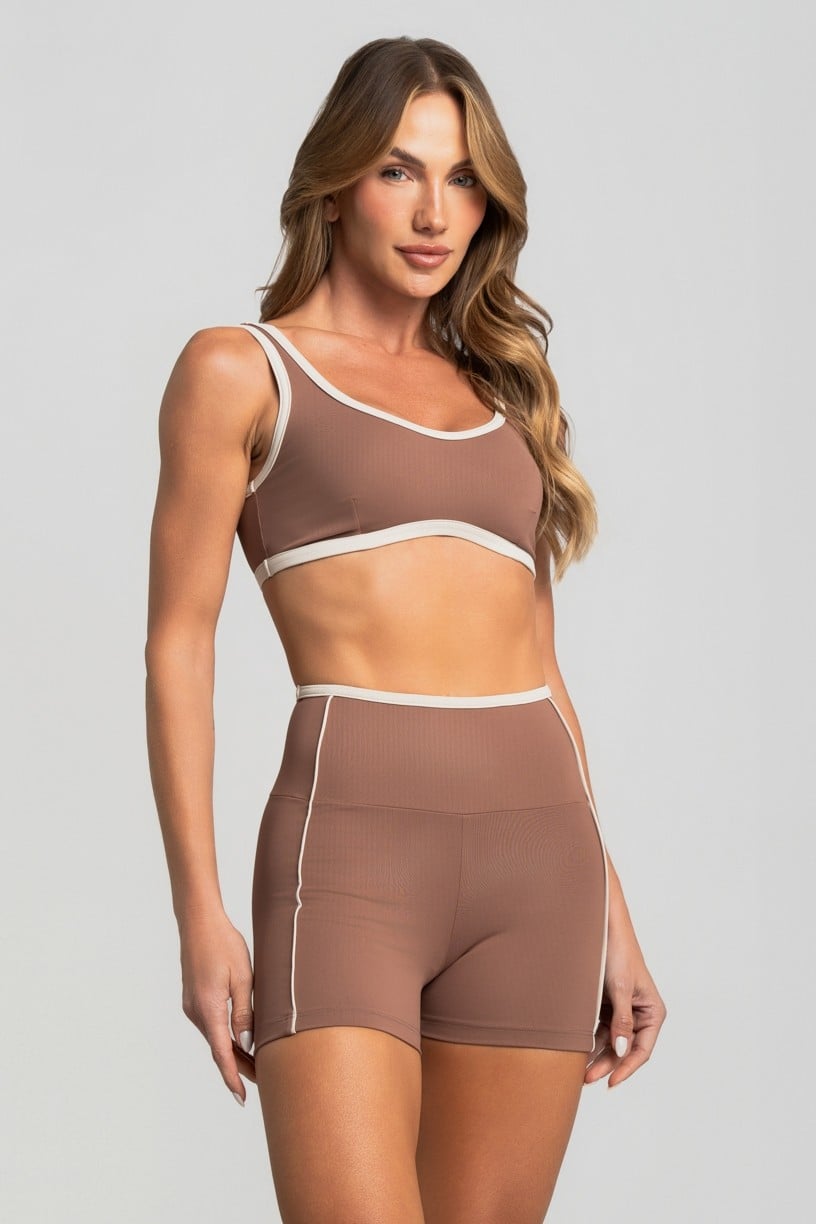 Short com Vivo e Viés Contrastante (Canela / Off-White) | Ref: K4455-D