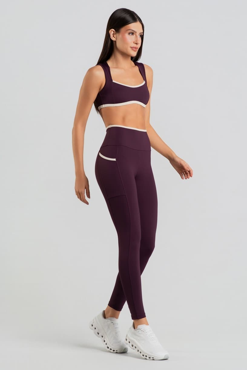 Calça Legging com Bolsos e Cós Contrastante (Velvet / Off-White) | Ref: K4831-D