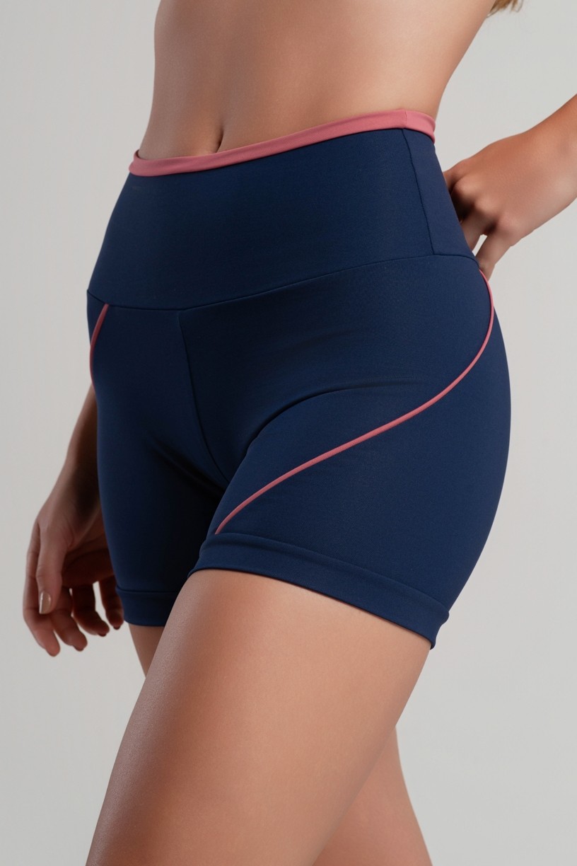 Short com Recortes Assimétricos (Azul Marinho / Híbisco) | Ref: K5079-A
