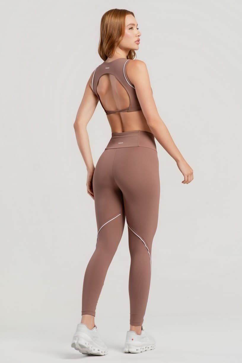 Calça Legging com Bolso no Cós e Chapado com Vivo Contrastante (Canela / Branco) | Ref: K5069-B