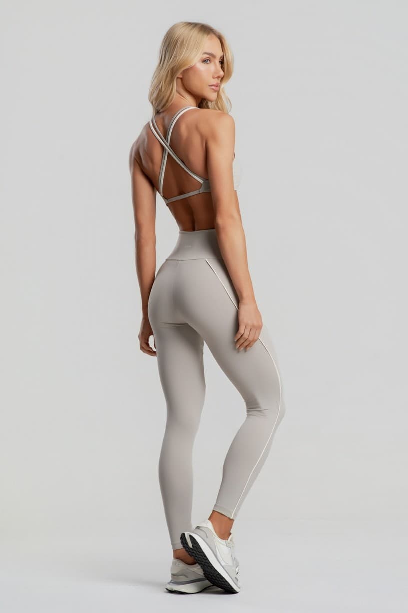 Calça Legging sem Gancho com Vivo e Recorte (Duna / Vanilla) | Ref: K5099-A