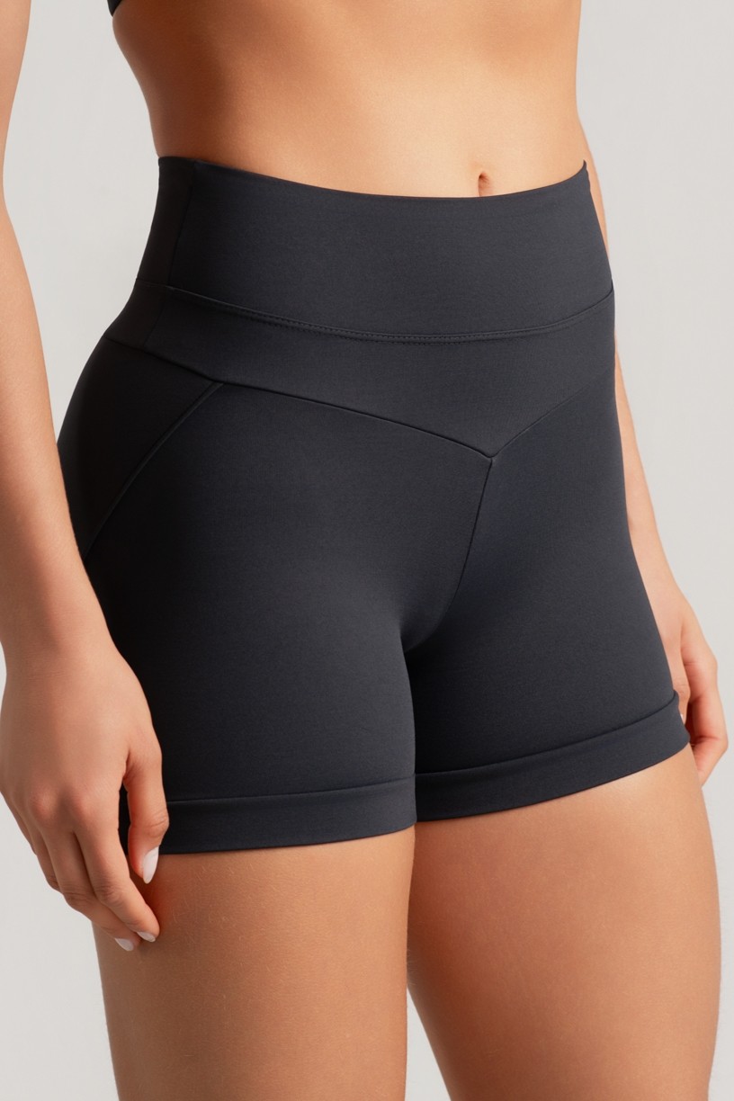 Short com Vivo e Bolso Invisível no Cós (Preto) | Ref: K5138-A