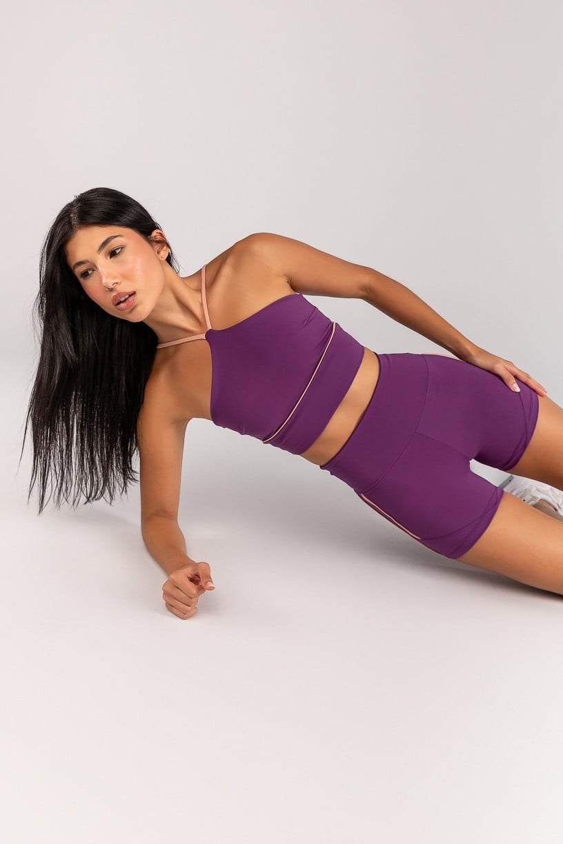 Short com Vivos na Lateral e Recortes (Ametista / Rose) | Ref: K4678-B