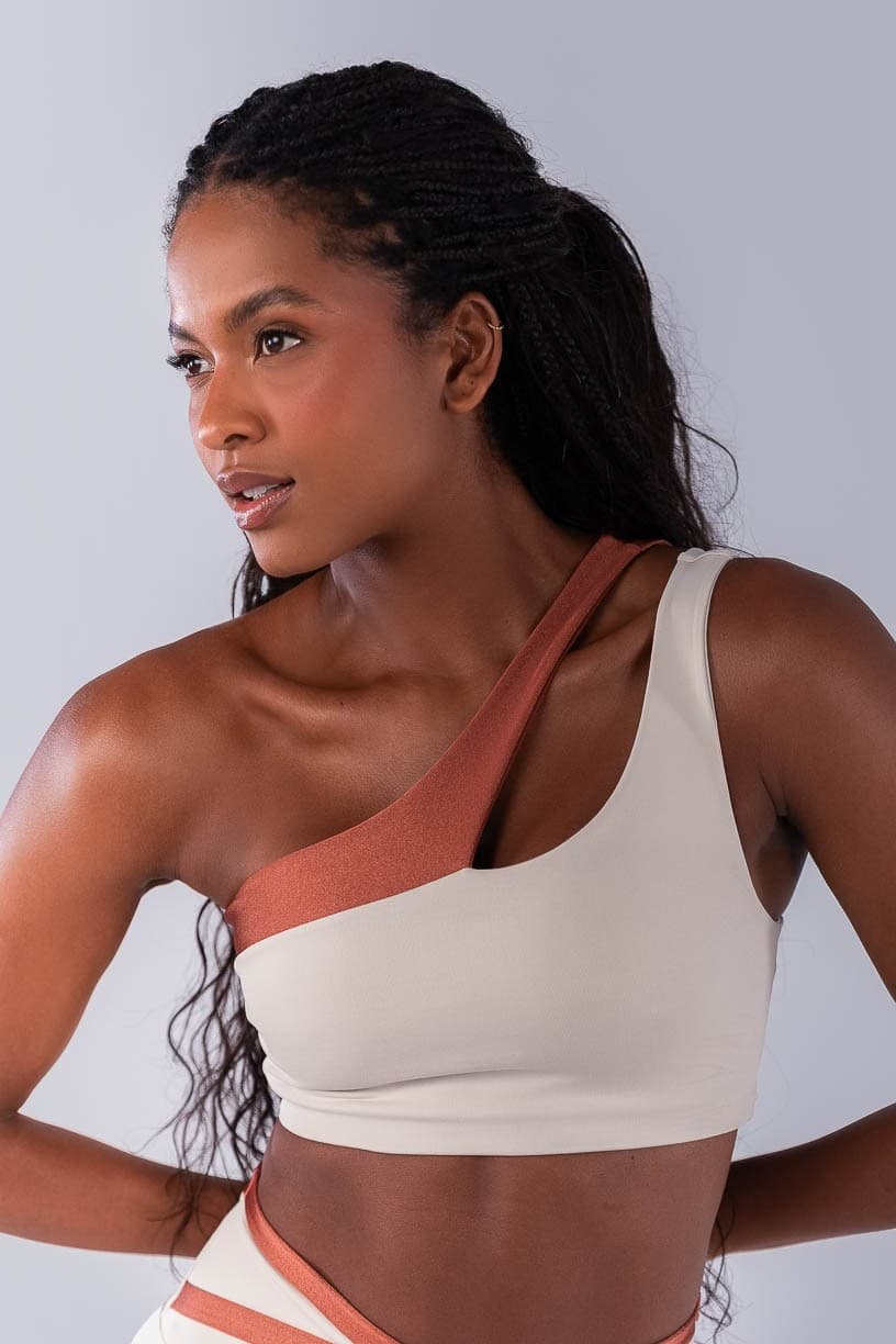 Top Assimétrico com Abertura no Ombro (Bege / Cobre) | Ref: K4495-A